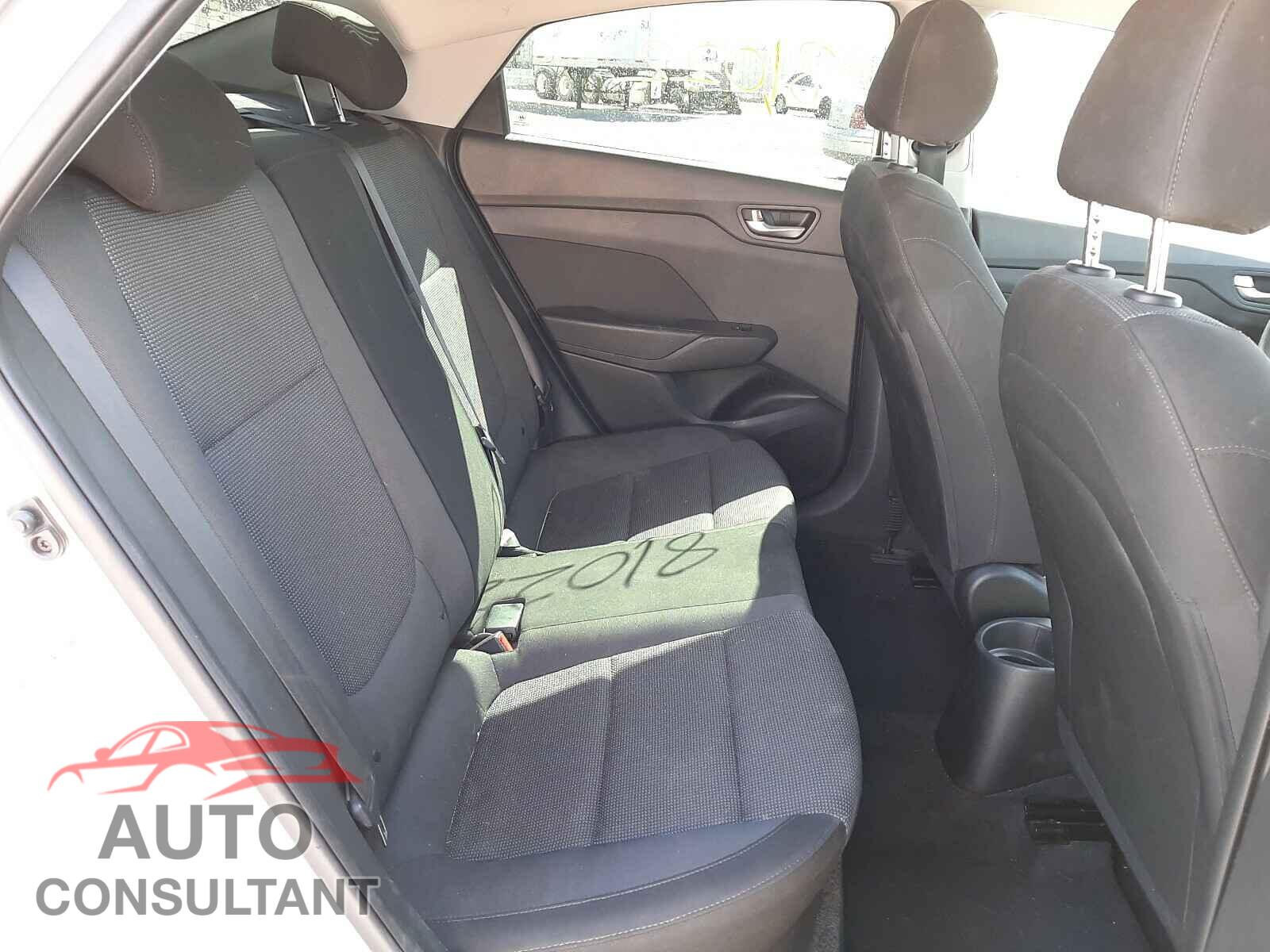 HYUNDAI ACCENT 2018 - 3KPC24A32JE014918