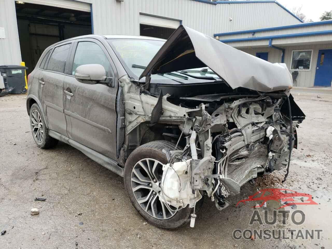 MITSUBISHI OUTLANDER 2017 - JA4AR3AU8HZ016025