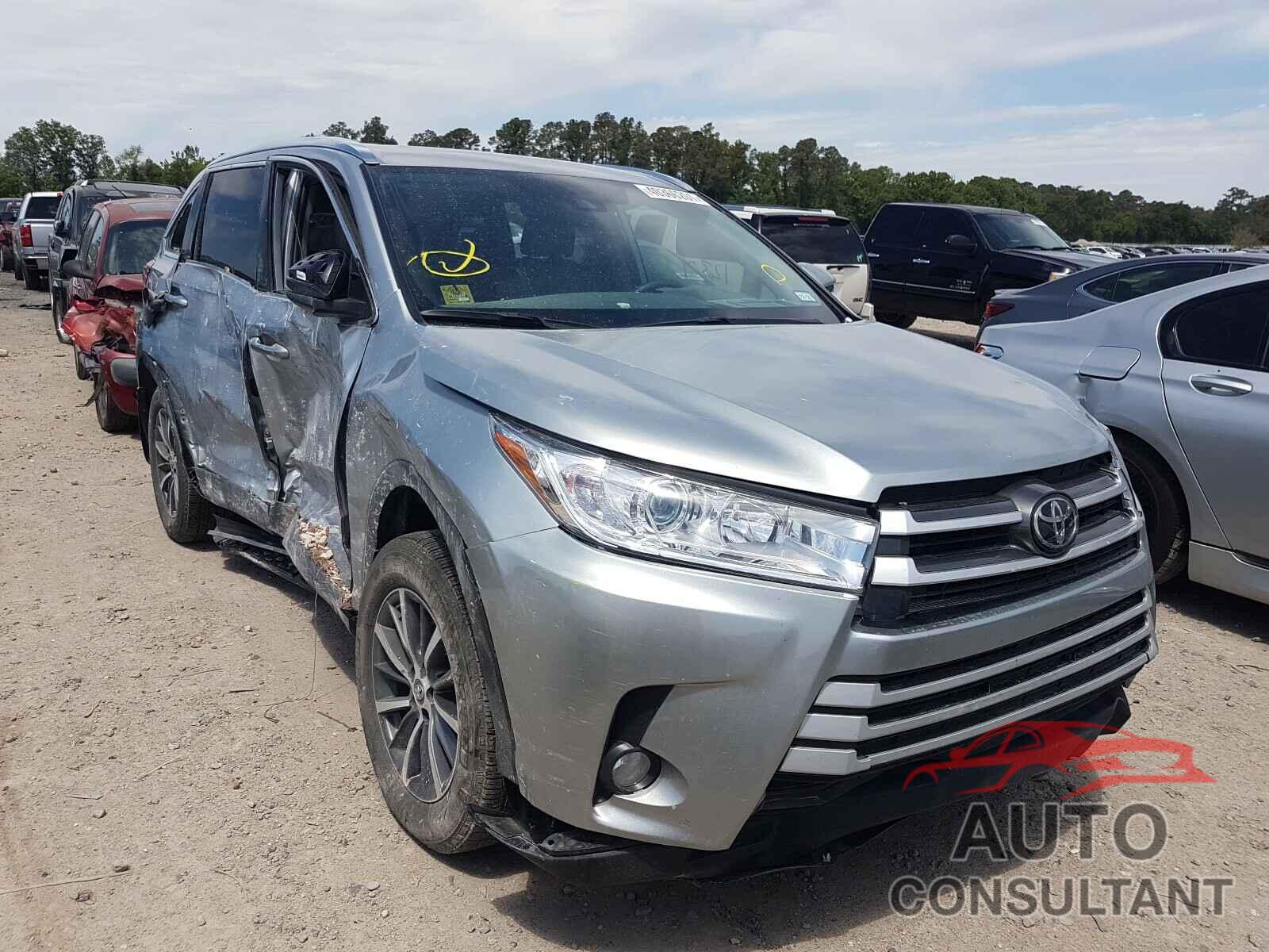 TOYOTA HIGHLANDER 2019 - 5TDJZRFH6KS623831