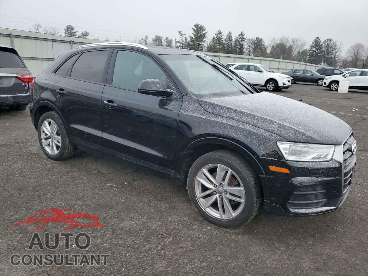 AUDI Q3 2017 - WA1ECCFS7HR009366