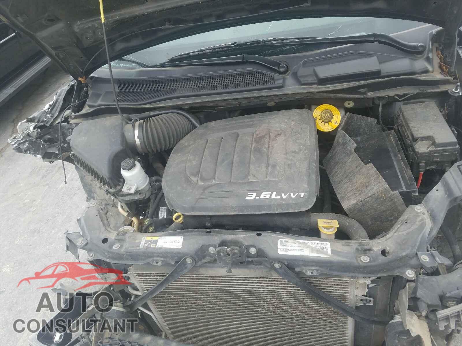 DODGE GRAND CARA 2017 - 2C4RDGEG1HR716921