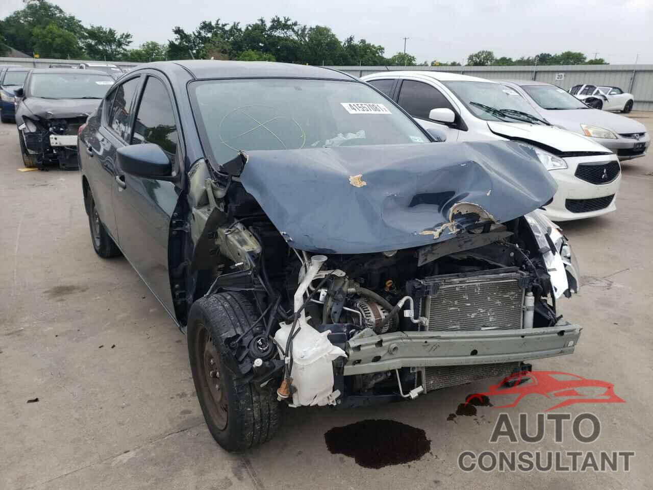 NISSAN VERSA 2017 - 3N1CN7AP5HL841526