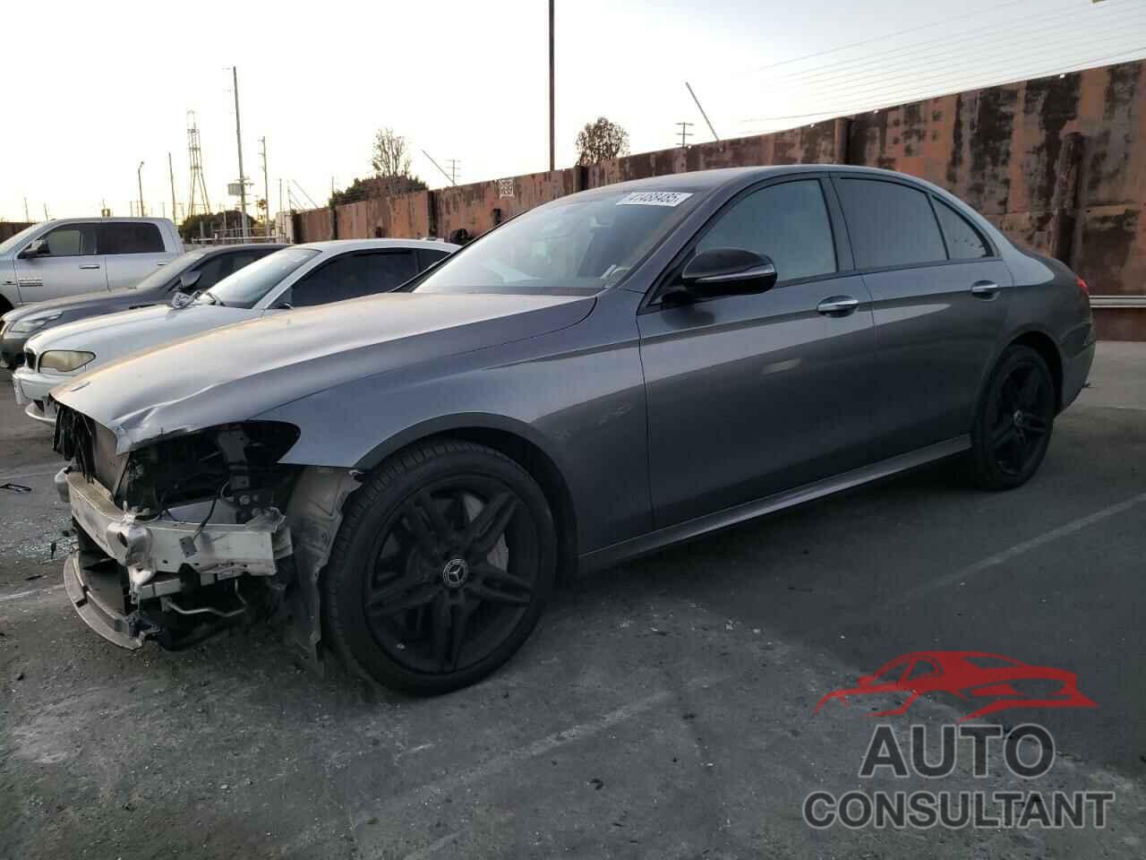 MERCEDES-BENZ E-CLASS 2019 - WDDZF4JB9KA567825