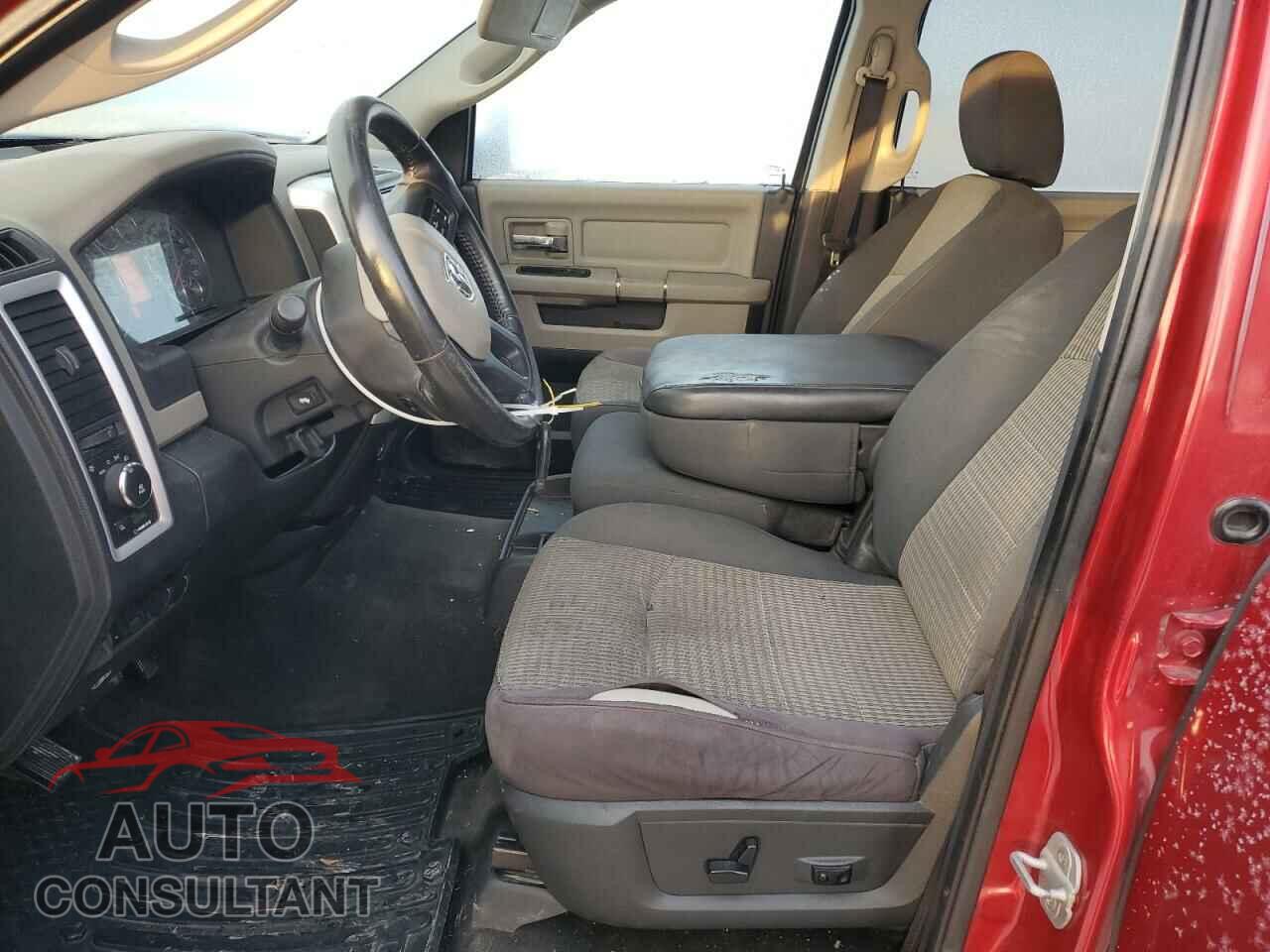 DODGE RAM 1500 2012 - 1C6RD7LT4CS119941