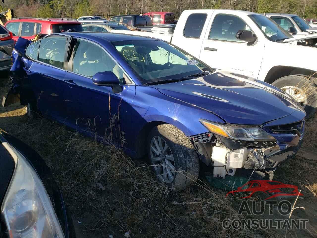 TOYOTA CAMRY 2018 - 4T1B11HK9JU609918