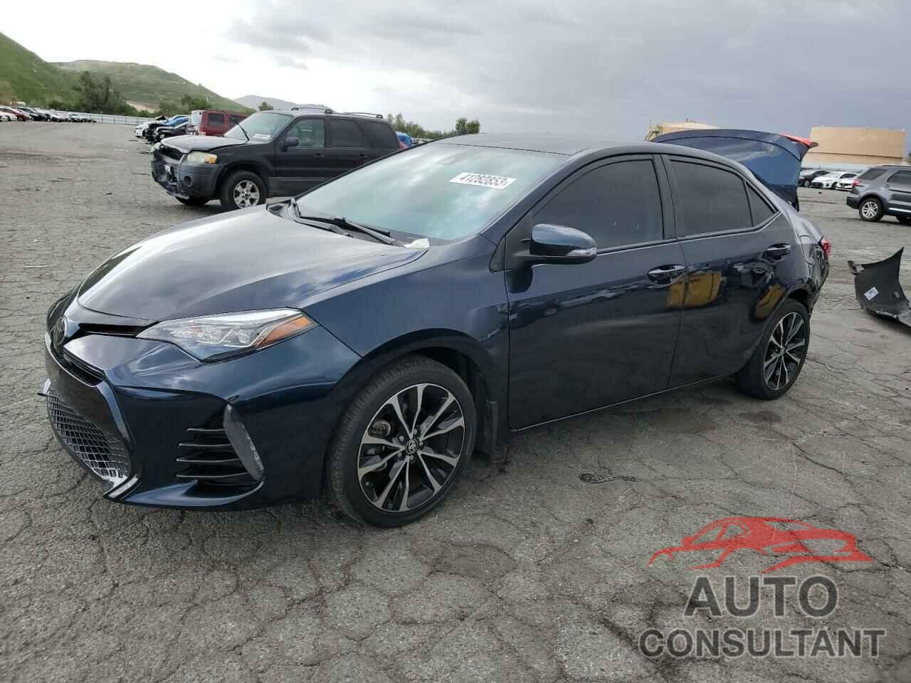 TOYOTA COROLLA 2018 - 5YFBURHE2JP803708
