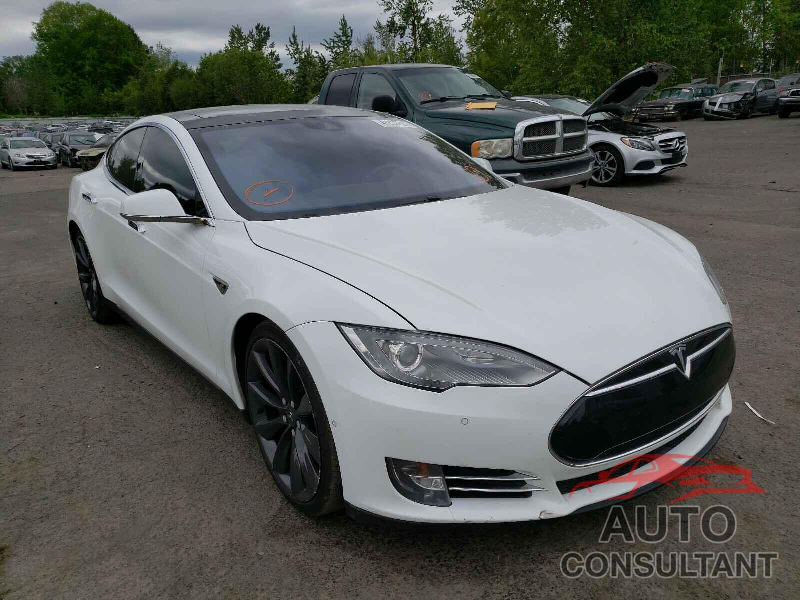 TESLA MODEL S 2016 - 5YJSA1E20GF131138