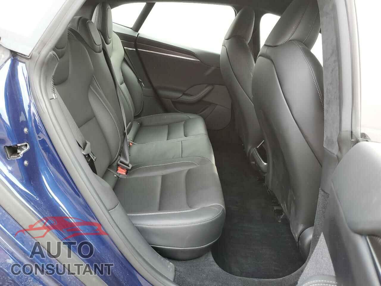 TESLA MODEL S 2021 - 5YJSA1E61MF441345