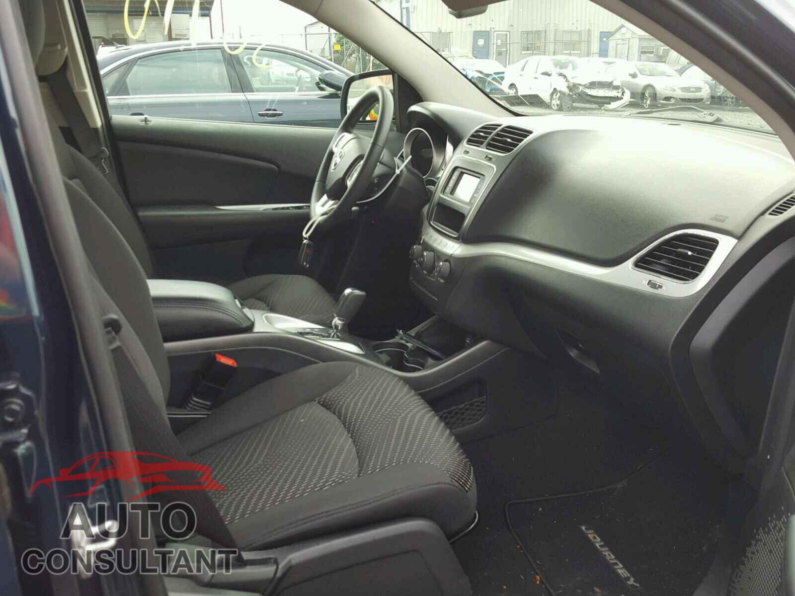 DODGE JOURNEY SE 2015 - 3C4PDCAB9FT595642