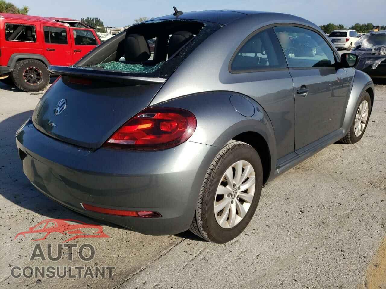 VOLKSWAGEN BEETLE 2017 - 3VWF17AT7HM611545