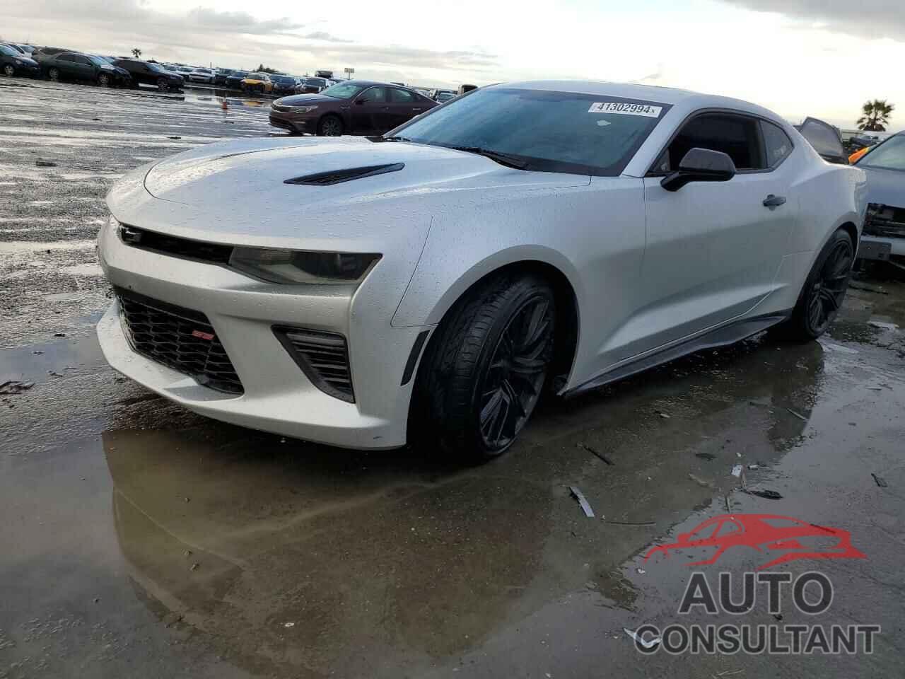 CHEVROLET CAMARO 2018 - 1G1FF1R72J0126210