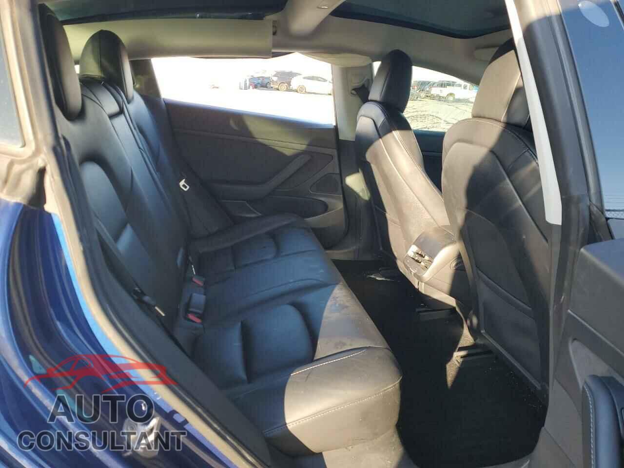 TESLA MODEL 3 2021 - 5YJ3E1EA4MF876308