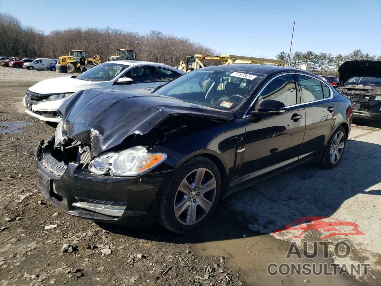 JAGUAR XF 2011 - SAJWA0FBXBLR94241