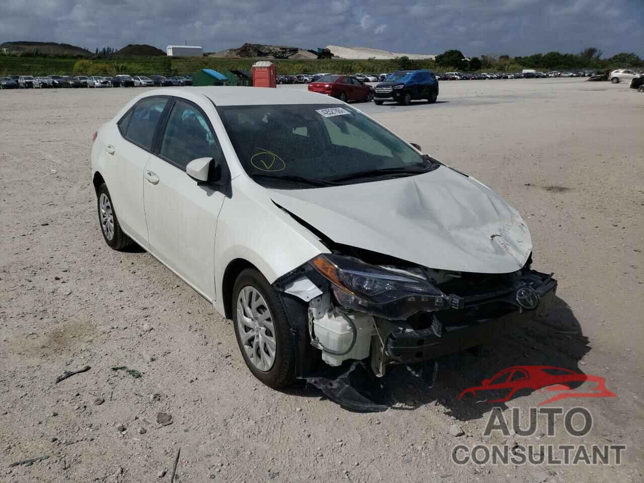 TOYOTA COROLLA 2018 - 5YFBURHE4JP819179