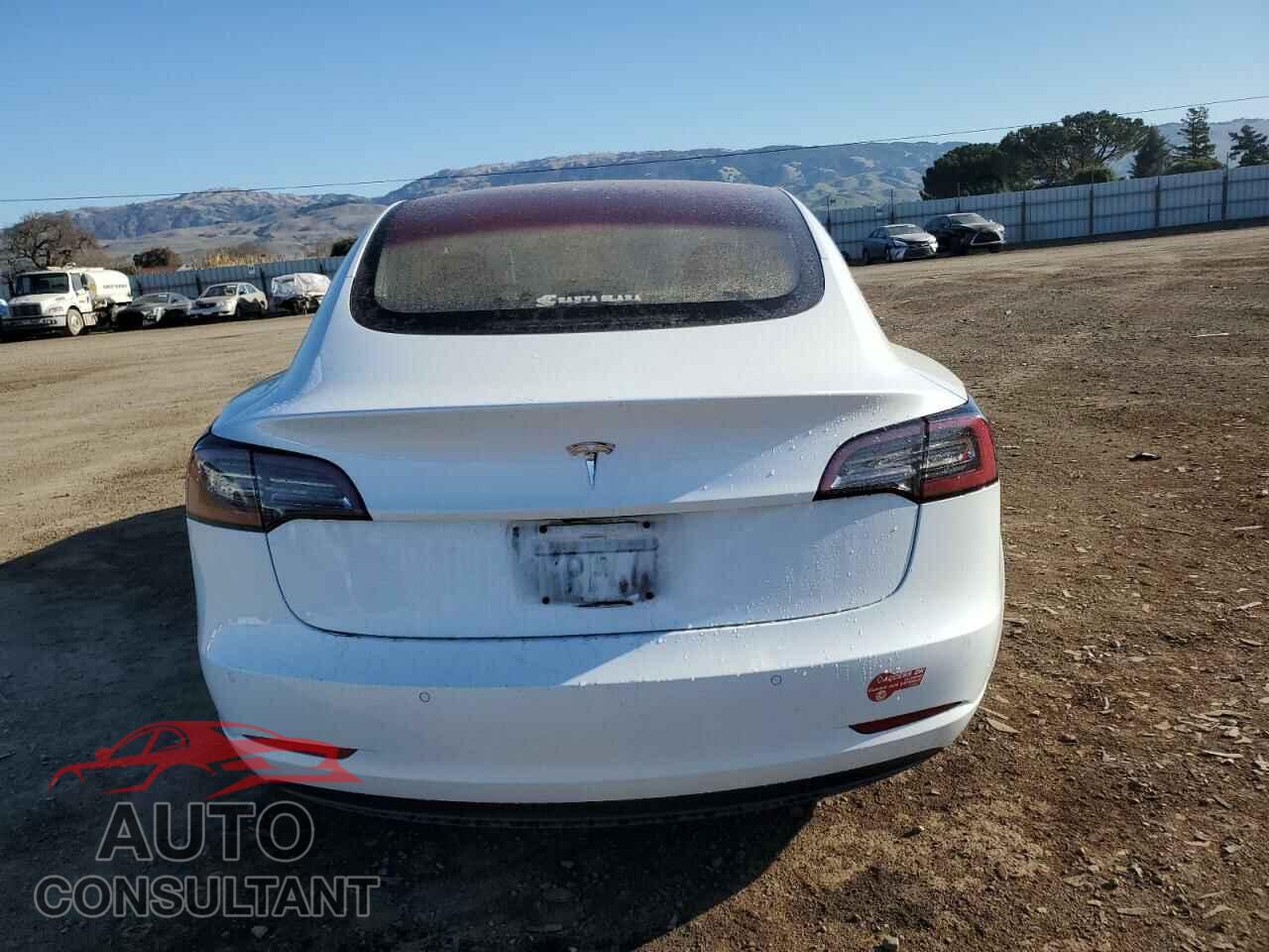 TESLA MODEL 3 2018 - 5YJ3E1EA2JF046731