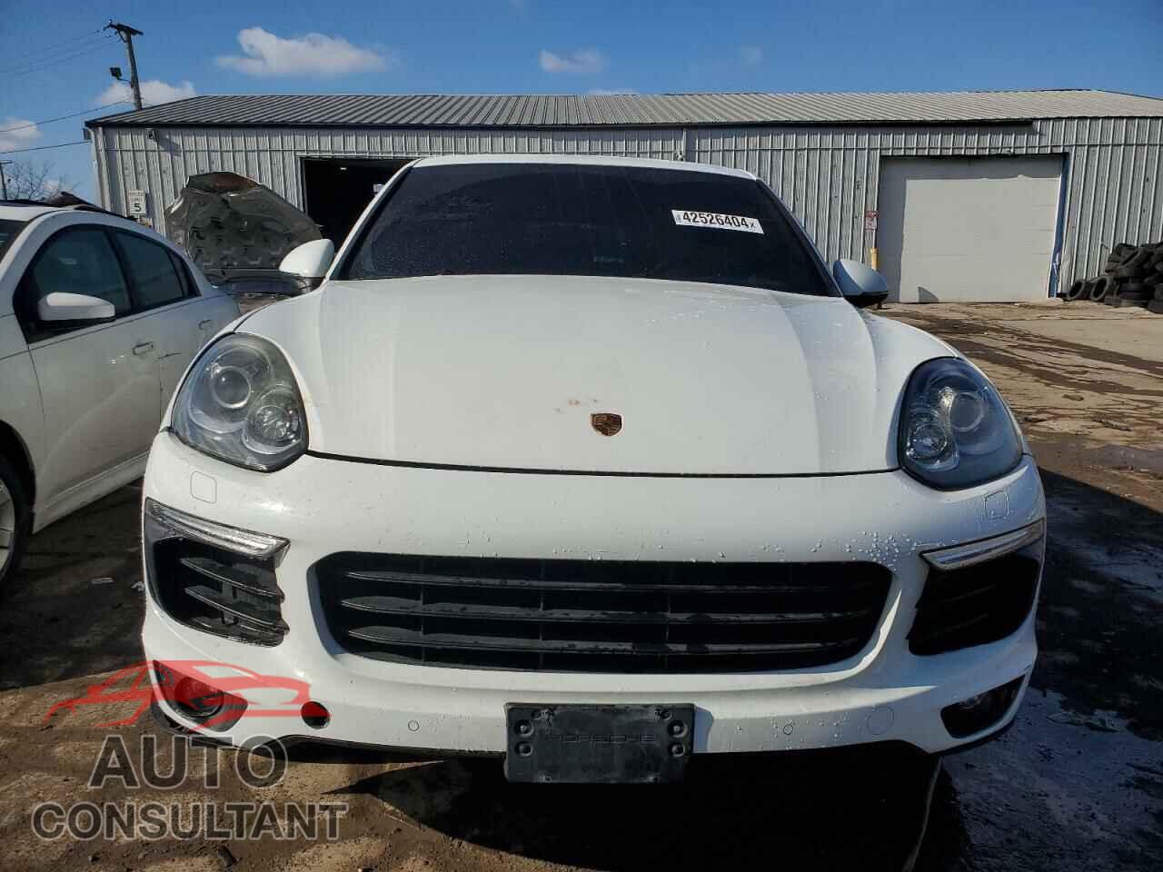 PORSCHE CAYENNE 2017 - WP1AA2A24HKA86635