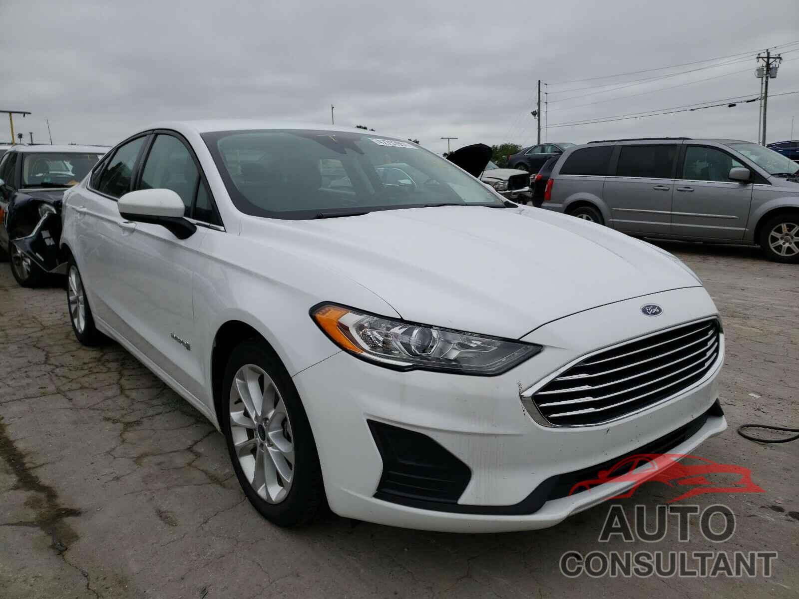 FORD FUSION 2019 - 3FA6P0LU5KR226760