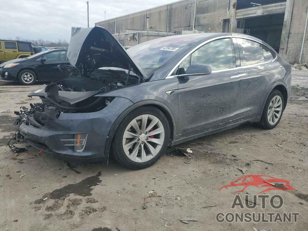 TESLA MODEL X 2018 - 5YJXCDE47JF128439