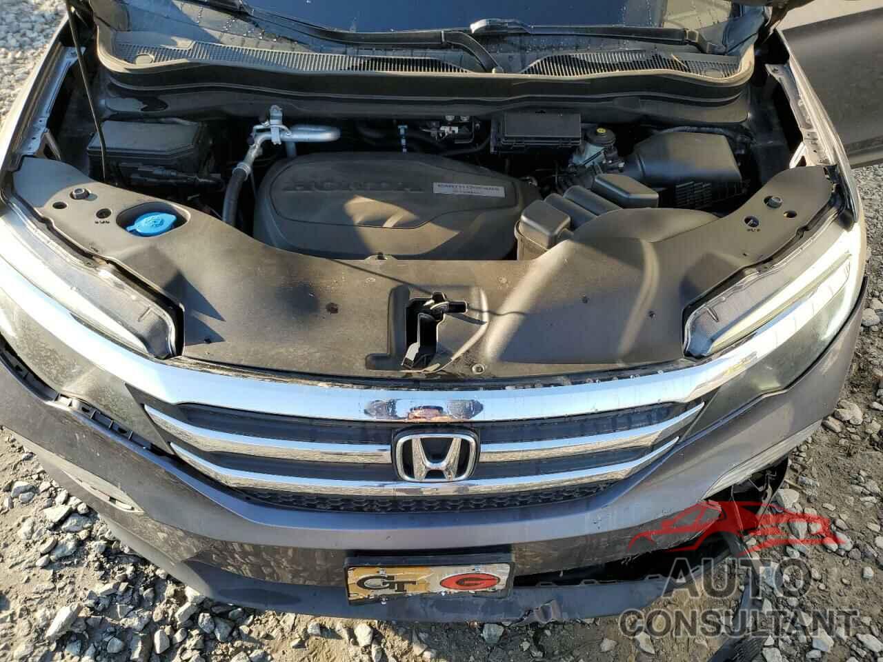 HONDA PILOT 2017 - 5FNYF5H80HB005379