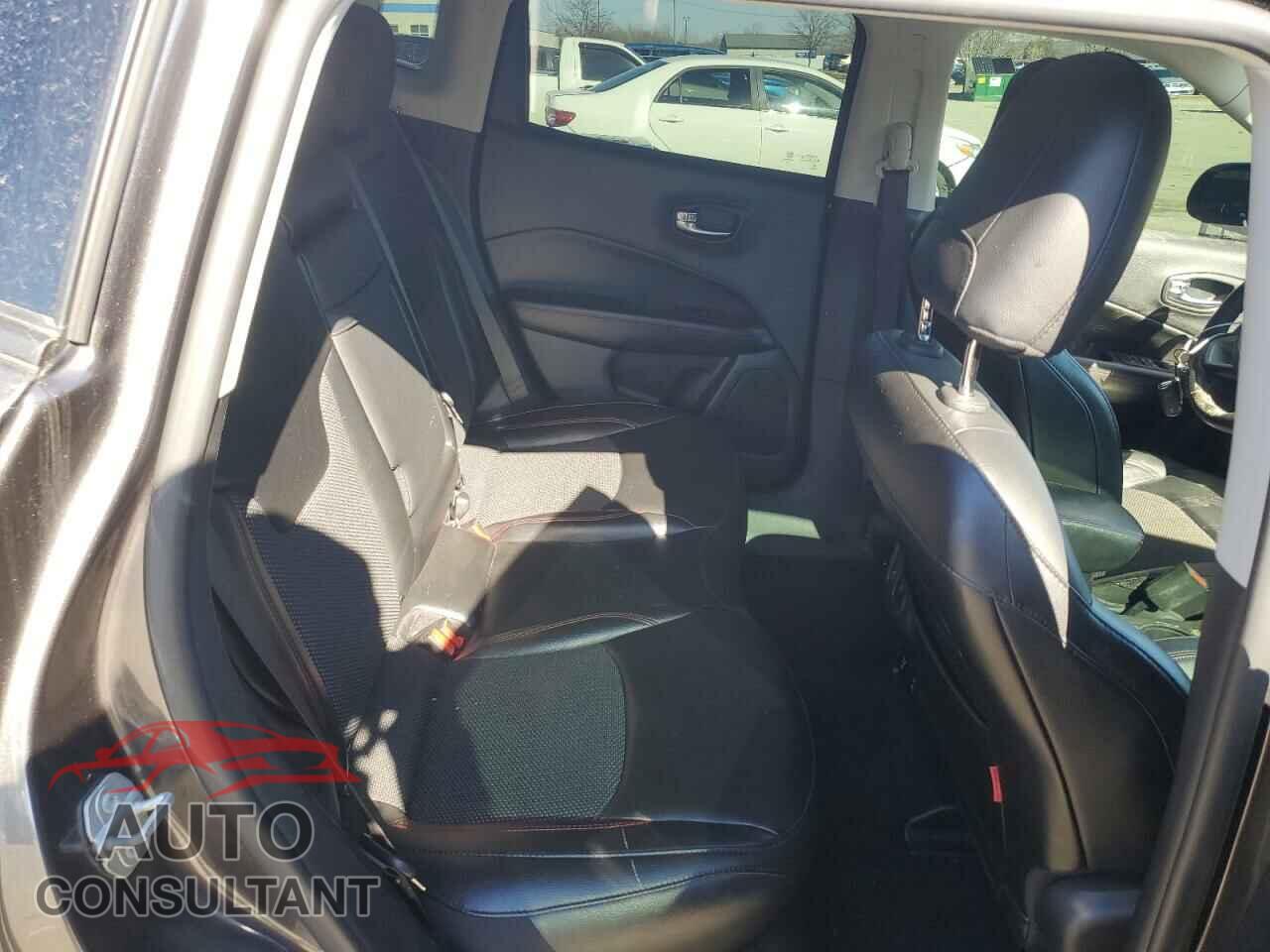 JEEP COMPASS 2020 - 3C4NJDDB3LT111462