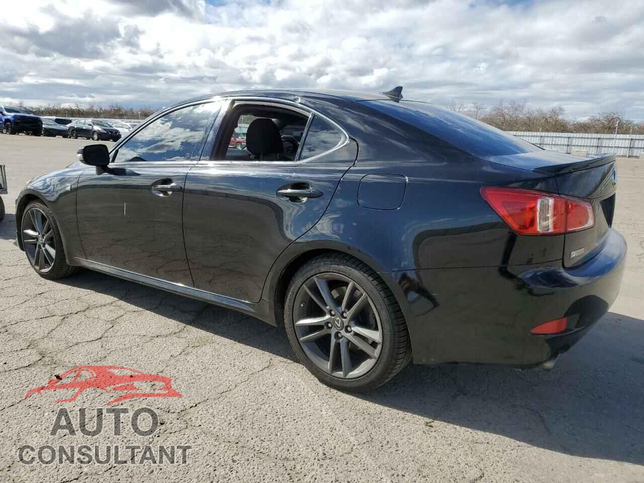 LEXUS IS 2011 - JTHBF5C23B5156538