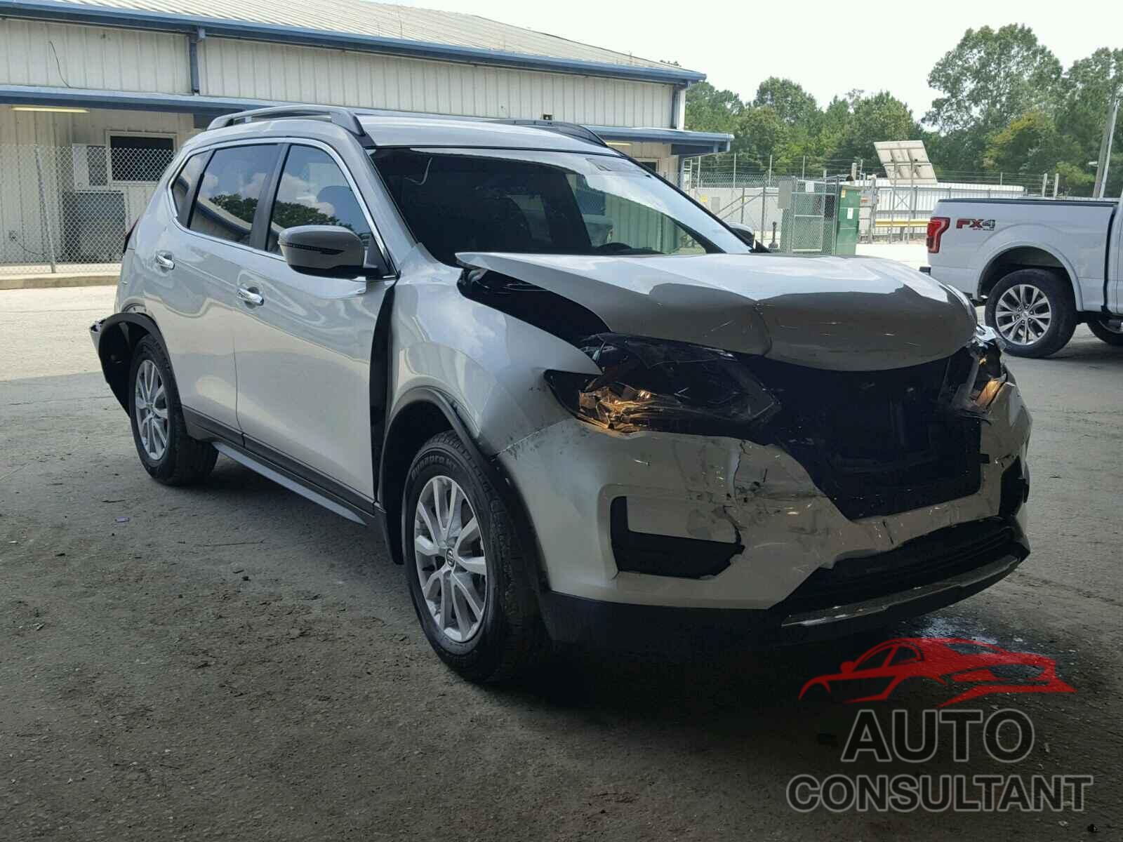 NISSAN ROGUE S 2018 - 5N1AT2MT4JC813638