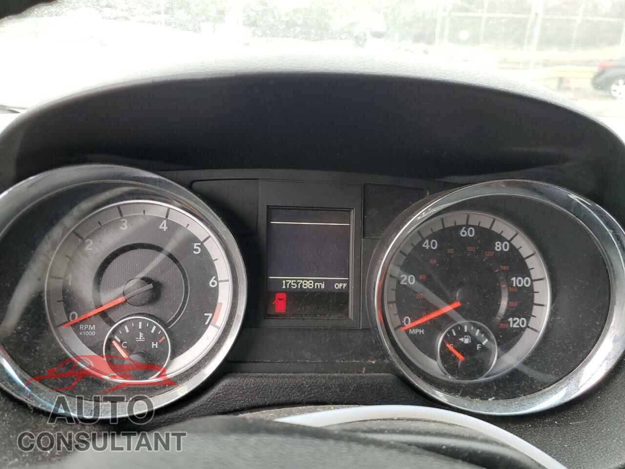 DODGE CARAVAN 2016 - 2C4RDGEG2GR361899