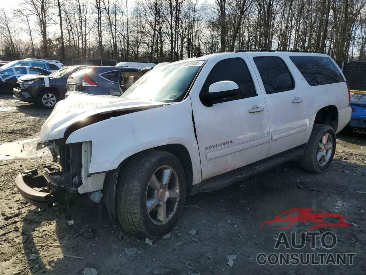 CHEVROLET SUBURBAN 2013 - 1GNSKJE74DR239851