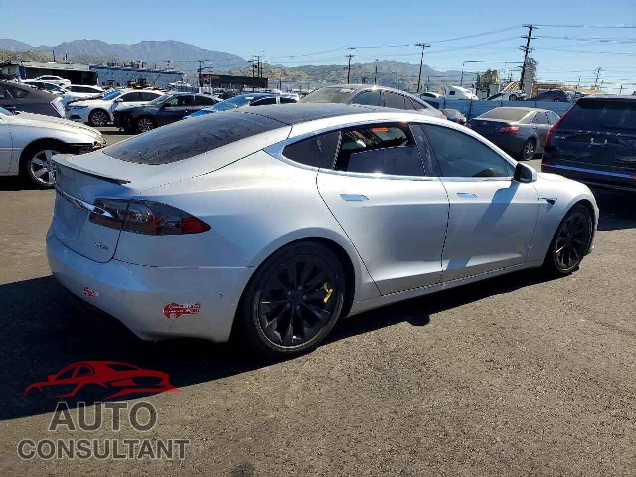 TESLA MODEL S 2018 - 5YJSA1E27JF281335