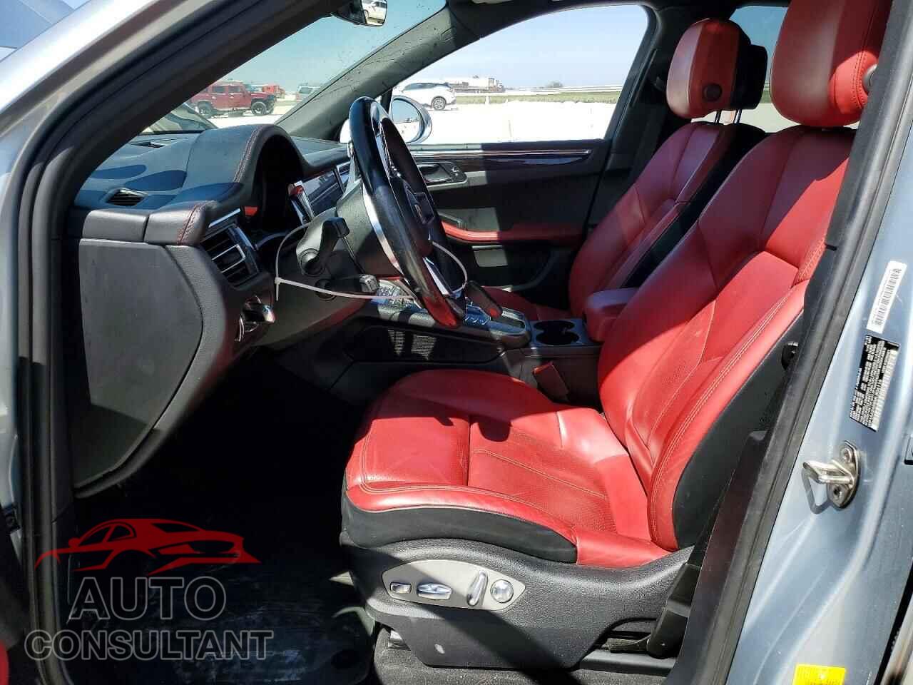 PORSCHE MACAN 2021 - WP1AA2A58MLB04116