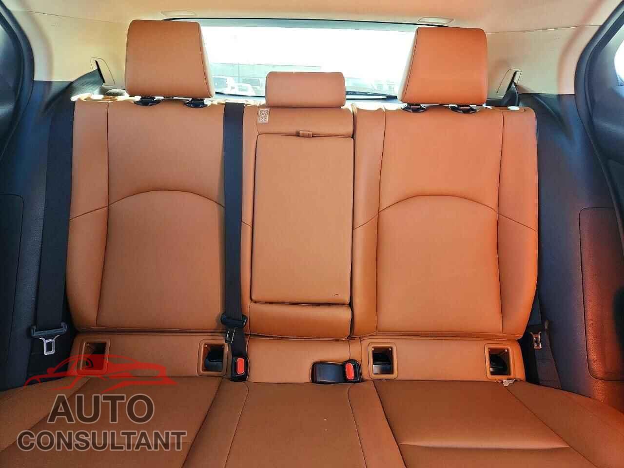 LEXUS UNKNOWN 2019 - JTHY3JBH4K2003931