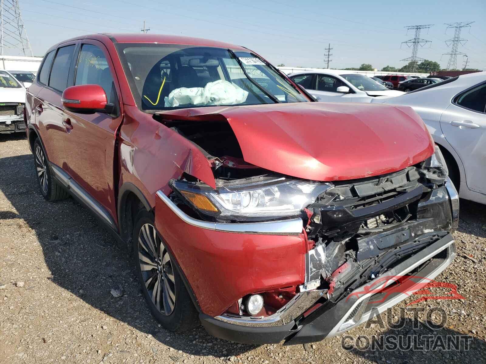 MITSUBISHI OUTLANDER 2019 - JA4AD3A30KZ043247