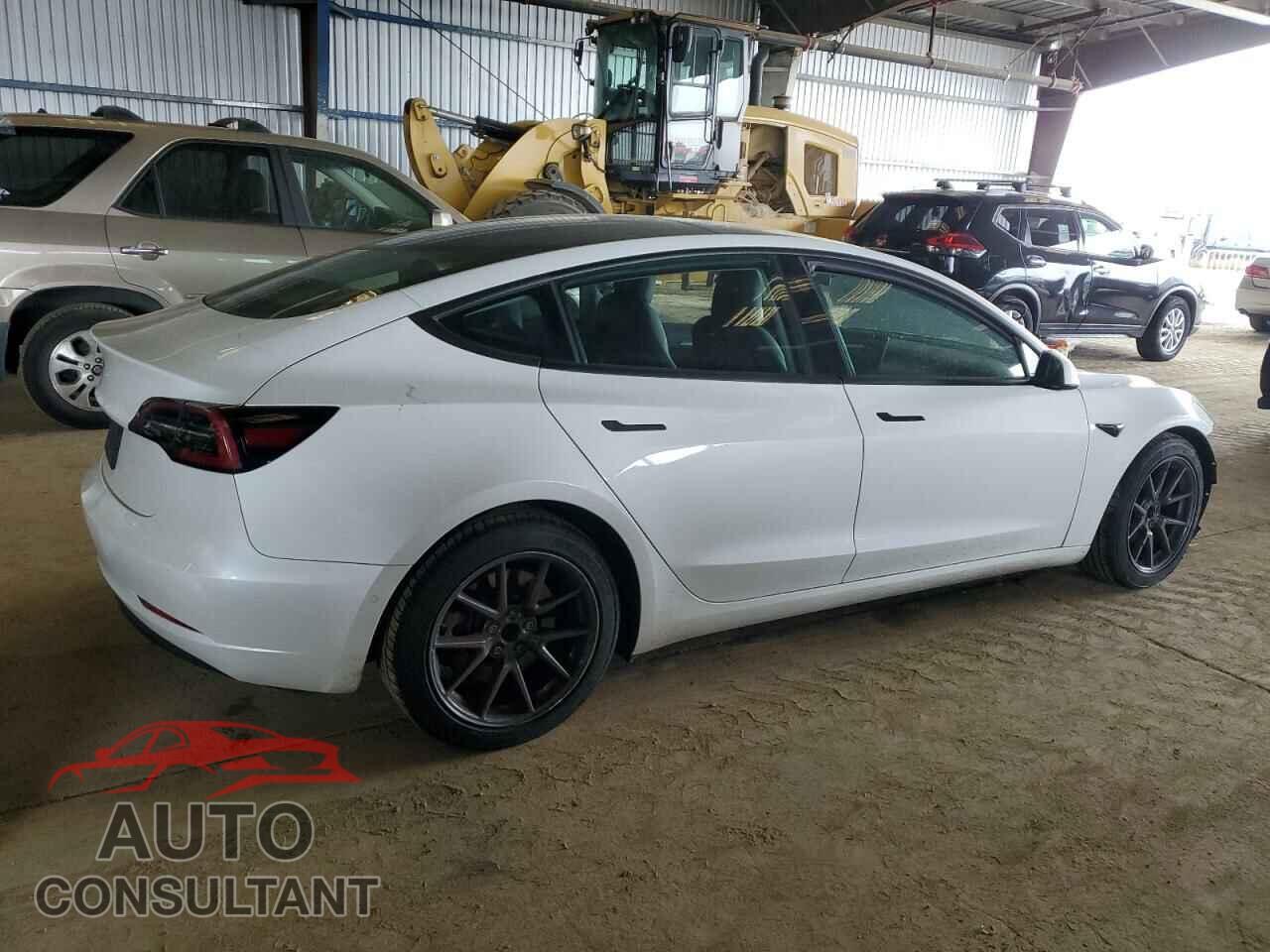 TESLA MODEL 3 2021 - 5YJ3E1EA8MF006562