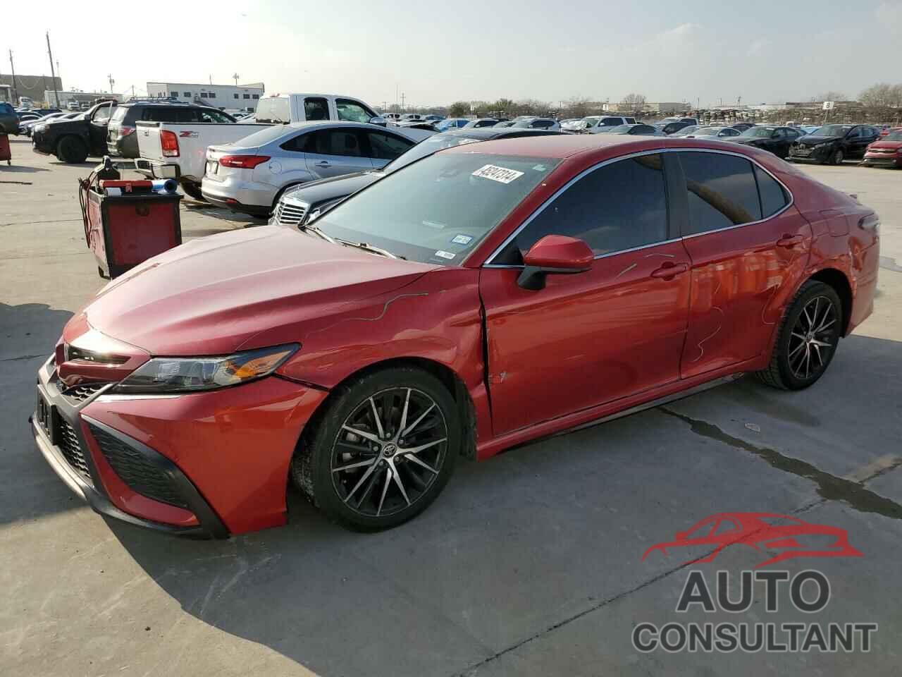 TOYOTA CAMRY 2021 - 4T1G11AK1MU435511