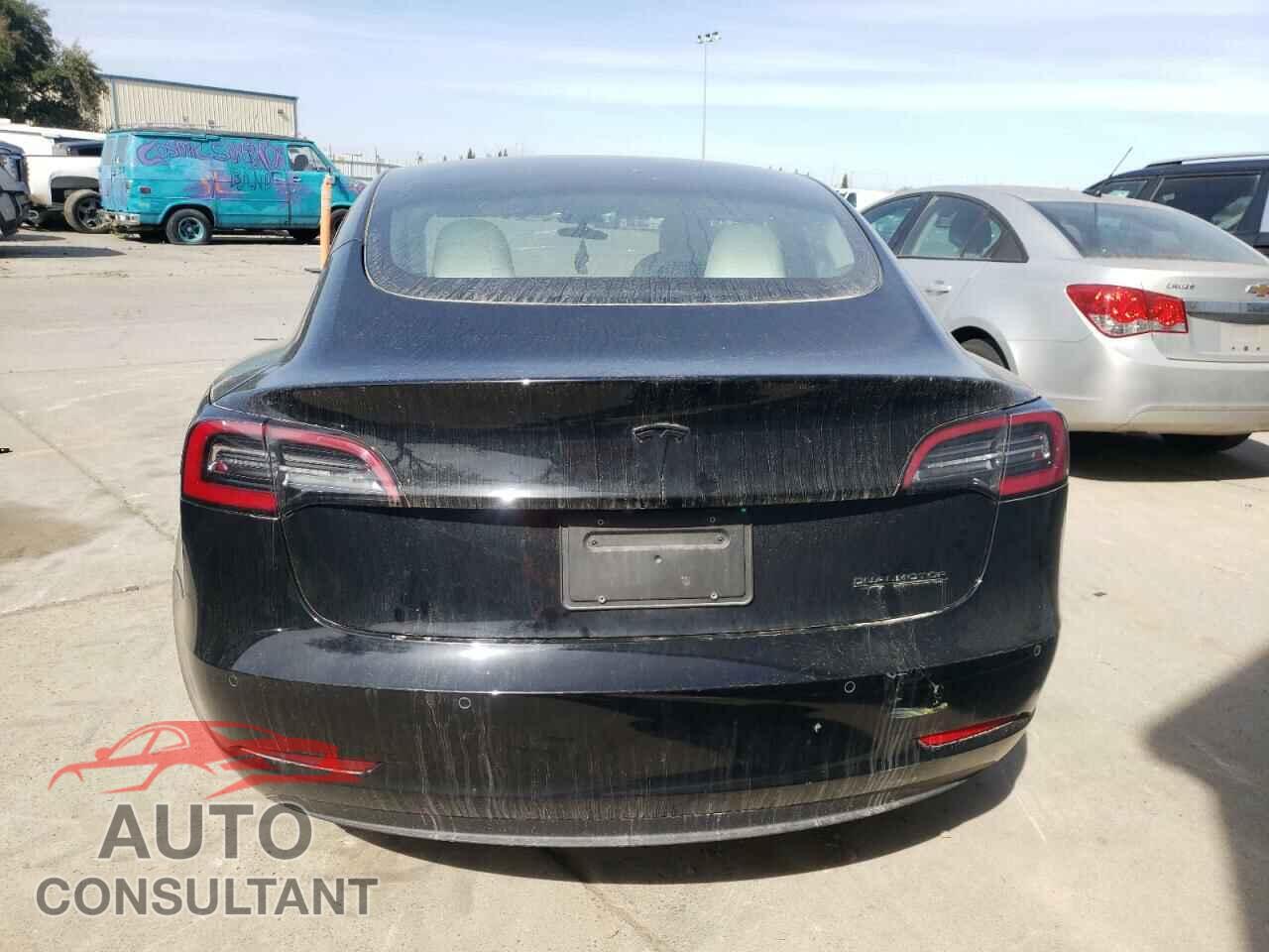 TESLA MODEL 3 2021 - 5YJ3E1EB4MF999664