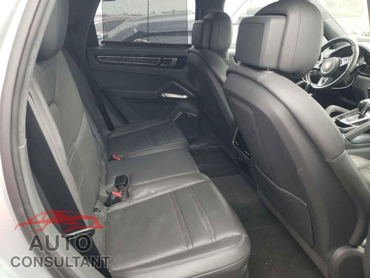PORSCHE CAYENNE 2019 - WP1AF2AY8KDA80662