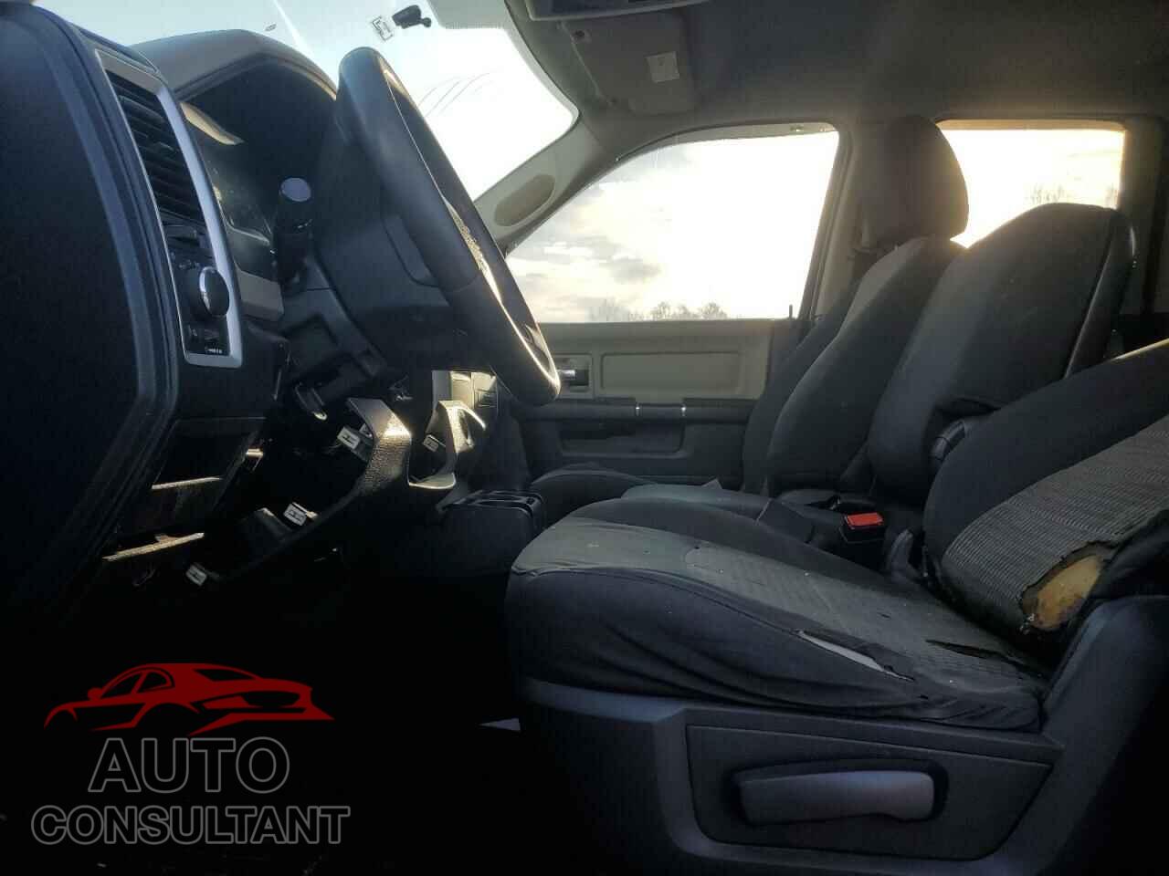 DODGE RAM 1500 2012 - 1C6RD7GP2CS294590