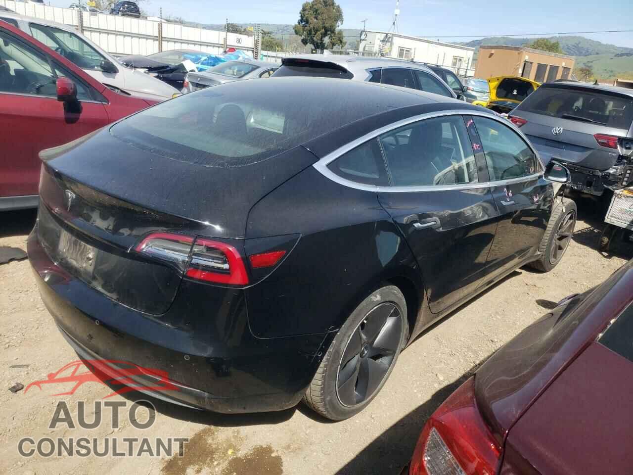 TESLA MODEL 3 2018 - 5YJ3E1EA6JF098332