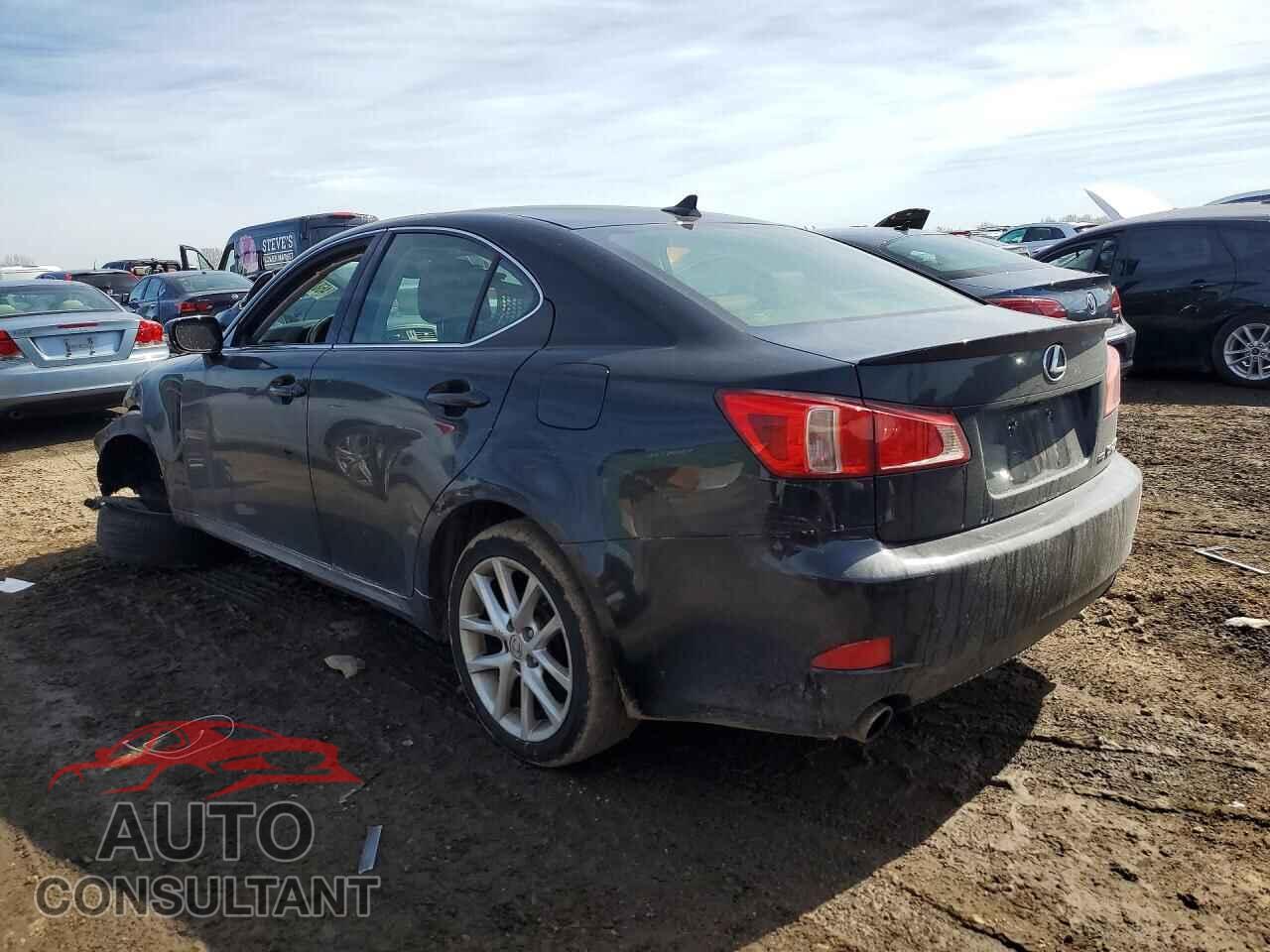 LEXUS IS 2013 - JTHCF5C24D5063177