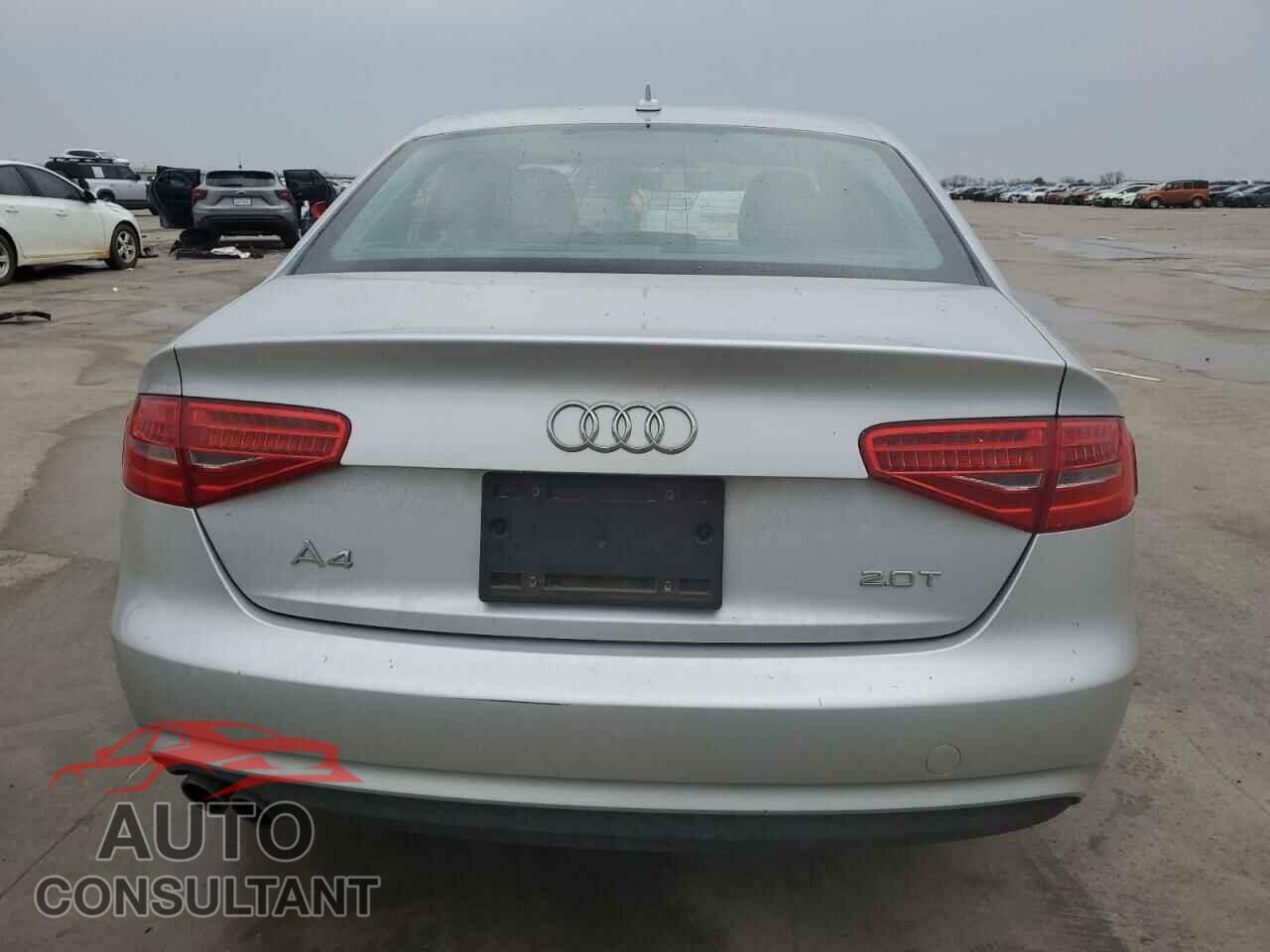 AUDI A4 2013 - WAUAFAFL1DA143935