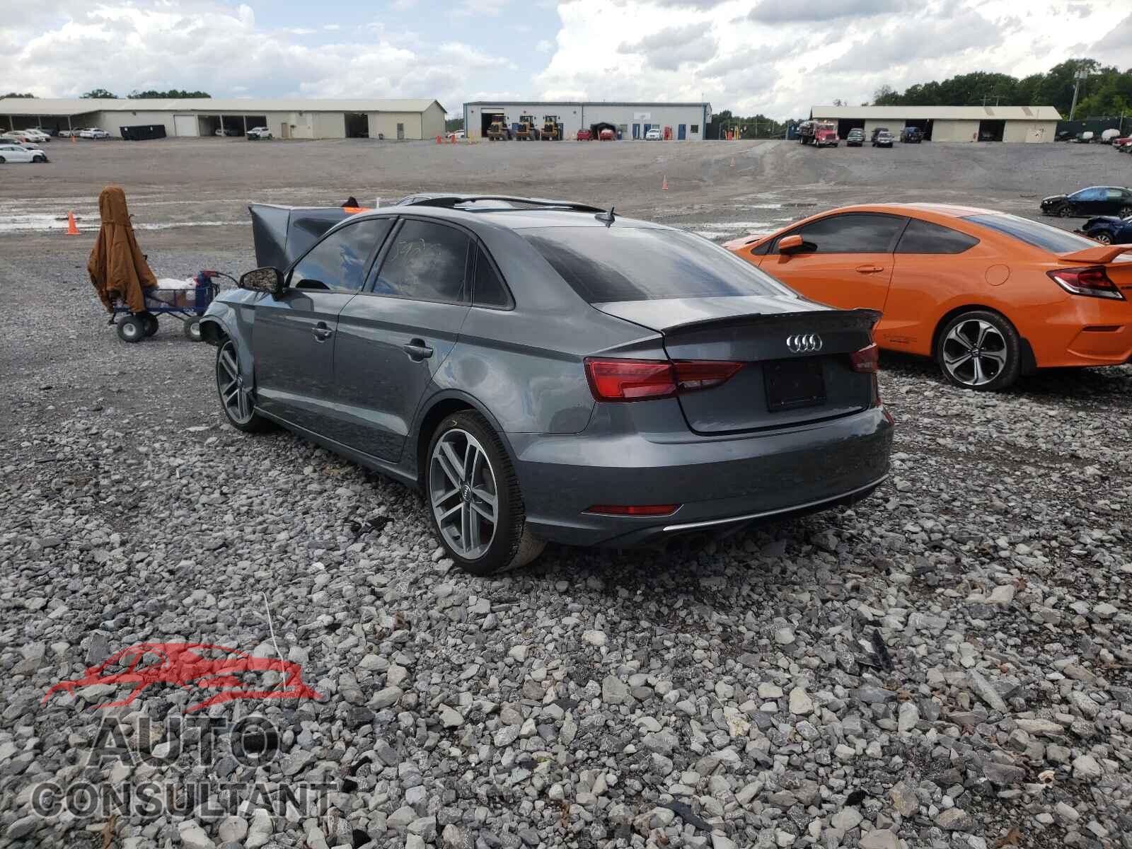 AUDI A3 2017 - WAUAUGFF7H1077111