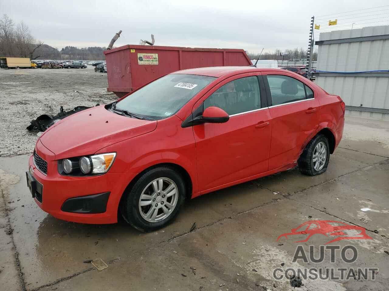 CHEVROLET SONIC 2012 - 1G1JC5SH4C4200431