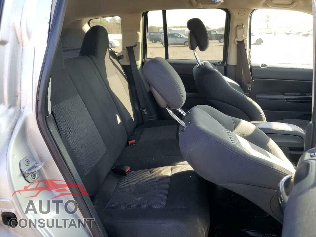 JEEP COMPASS 2011 - 1J4NF1FB0BD197101