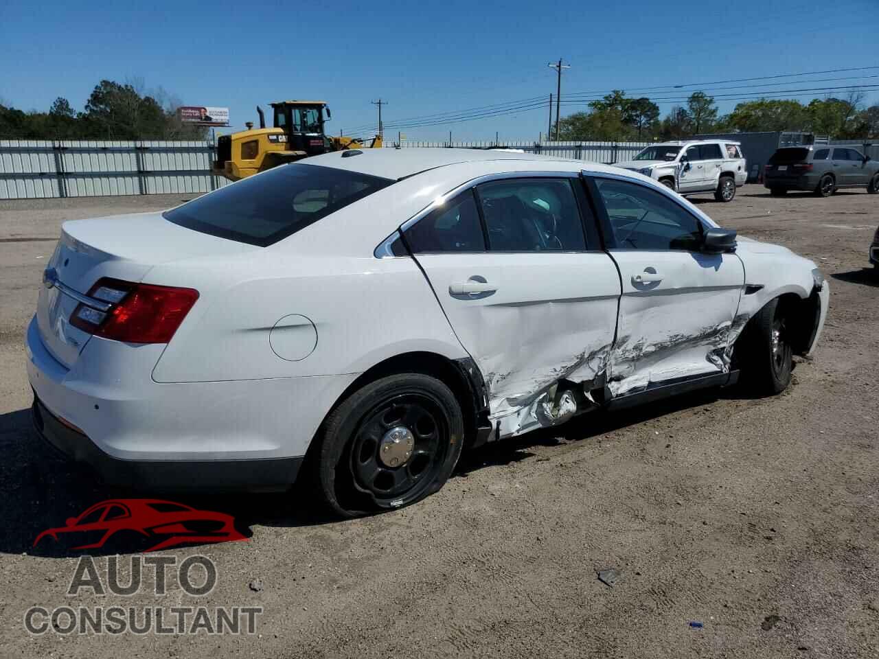 FORD TAURUS 2018 - 1FAHP2MKXJG123647