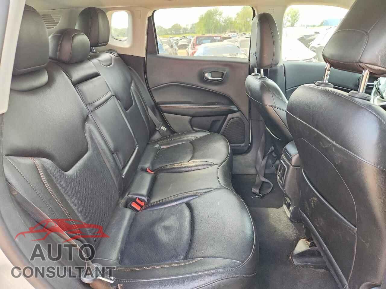 JEEP COMPASS 2020 - 3C4NJDCB0LT147174