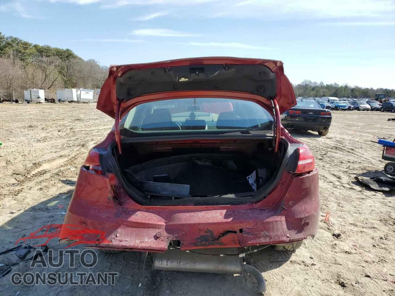 FORD FOCUS 2017 - 1FADP3H29HL221679