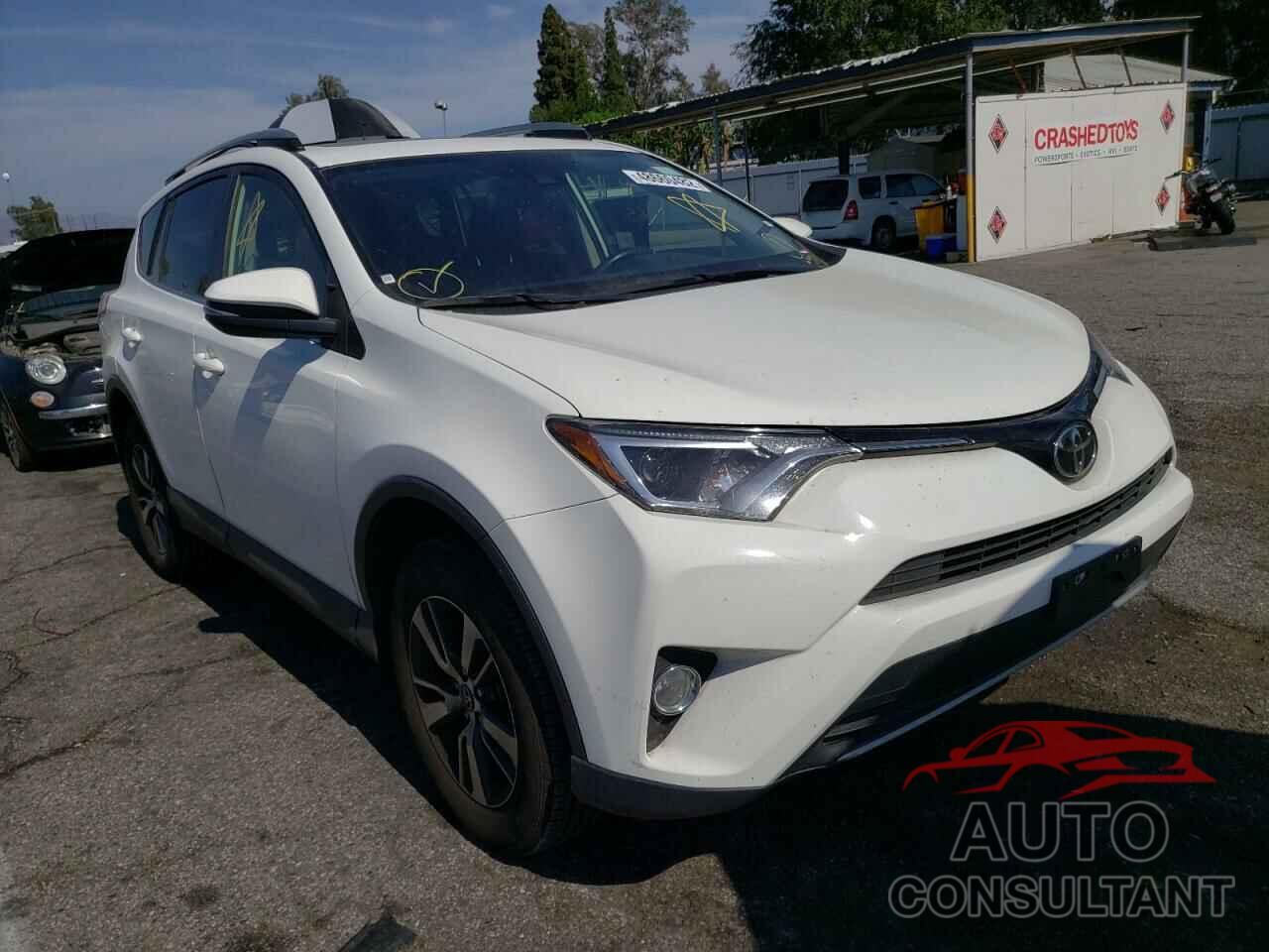 TOYOTA RAV4 2018 - JTMWFREV8JJ747116