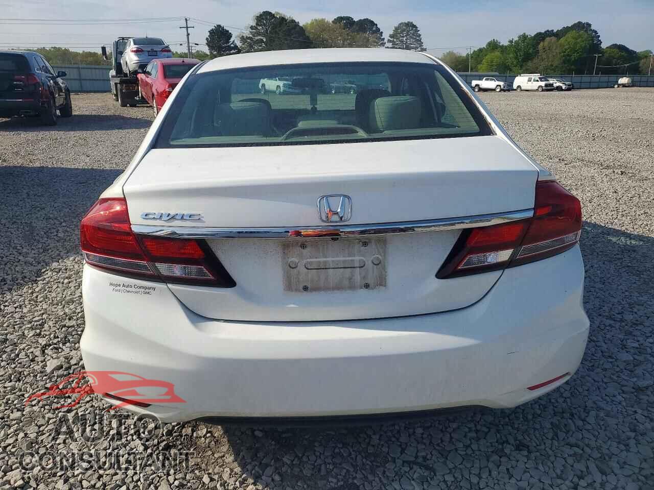 HONDA CIVIC 2015 - 19XFB2F5XFE701227