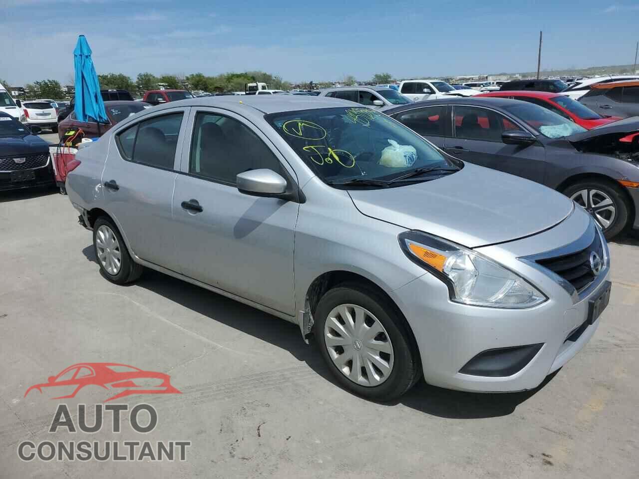 NISSAN VERSA 2017 - 3N1CN7AP3HL861807