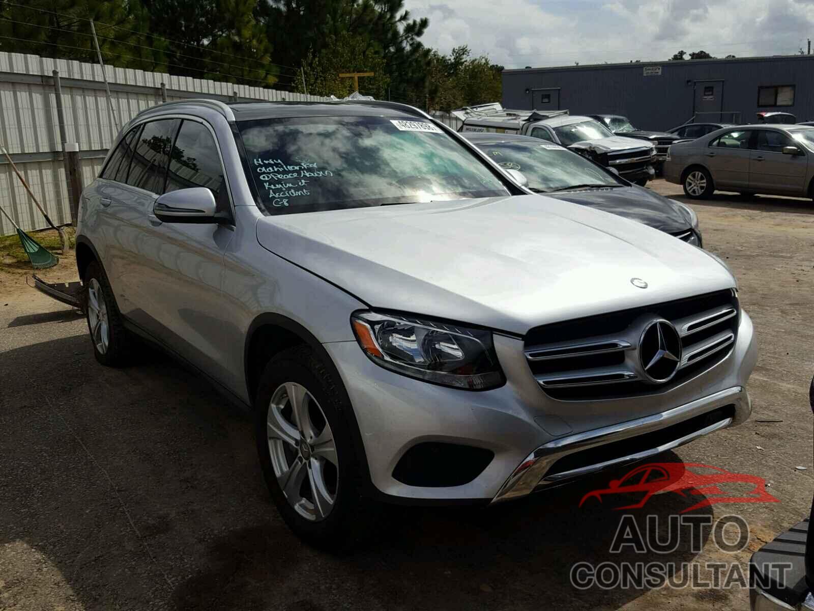 MERCEDES-BENZ GLC 300 2016 - WDC0G4JB2GF024322